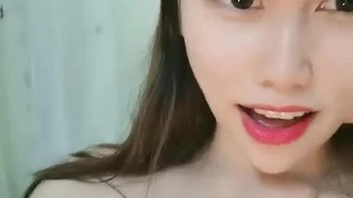 萧天策高薇薇高端网约，170CM大长腿爆乳馒头逼，活泼可爱肤白貌美紧嫩水多