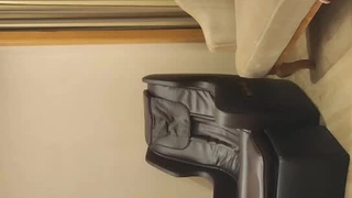 很哇塞的小萝莉 黑丝情趣颜值很高 无毛性感骚穴道具自慰呻吟